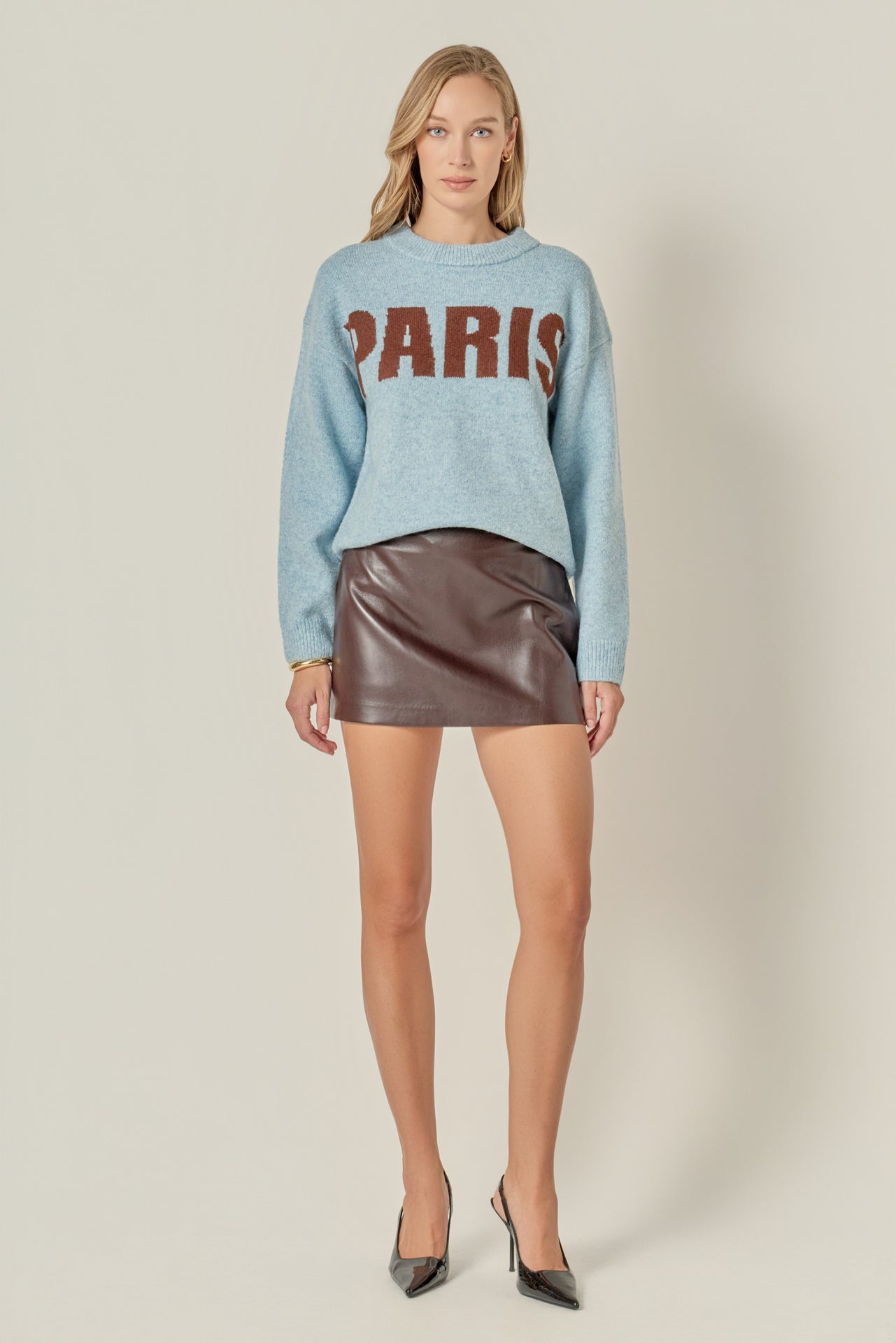 Lettering sweater