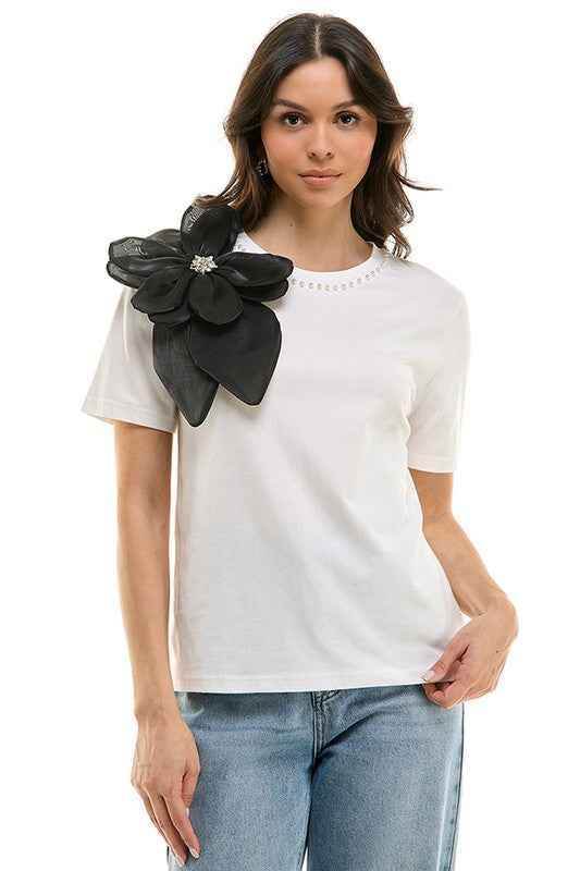 ONE SHOULDER FLOWER TEE - Akana Style