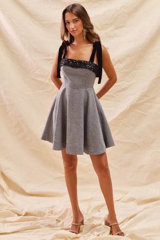 Cazzu dress - Akana Style