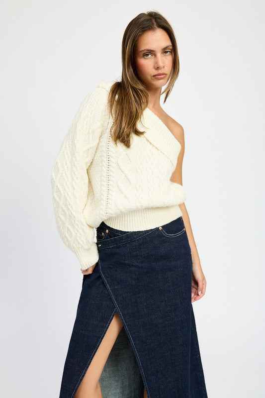 OVERSIZED ONE SHOULDER SWEATER - Akana Style