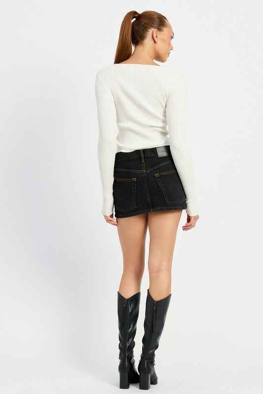 Long Sleeve Ribbed Top with Bow Detail - Stylish & Comfortable Fashion Essential - Akana Style