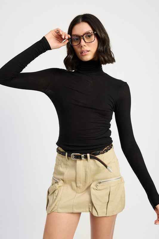 EXPOSED CARGO POCKET MINI SKIRT - Akana Style