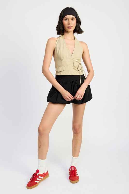 Wrapped Halter Neck Top - Stylish and Versatile for Any Occasion - Akana