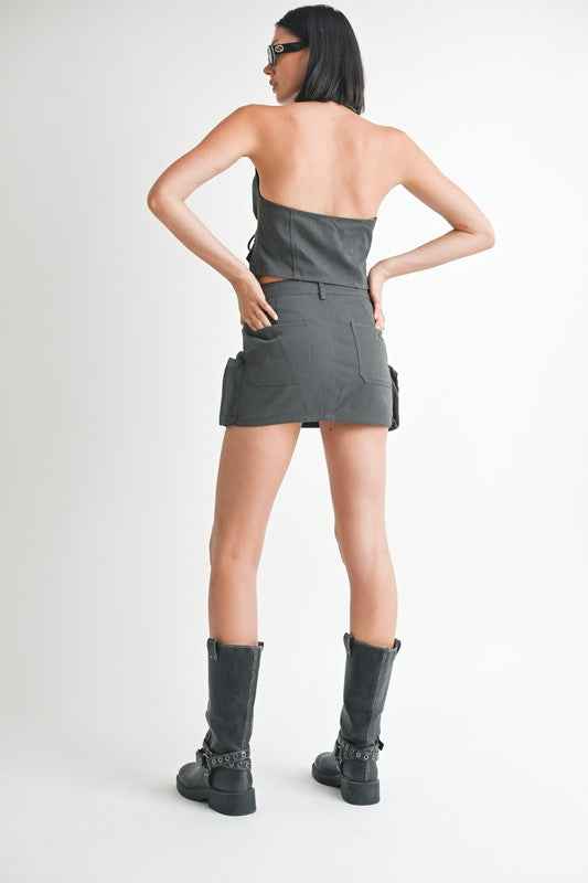 Wrapped Halter Neck Top - Stylish and Versatile for Any Occasion - Akana