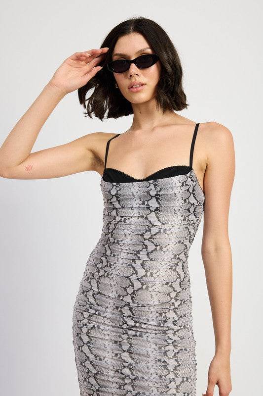 RUCHED BODYCON MIDI DRESS - Akana Style