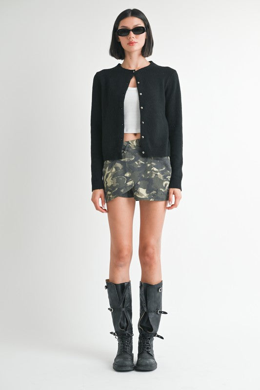 WRAPPED MINI SKIRT WITH BUTTON - Akana