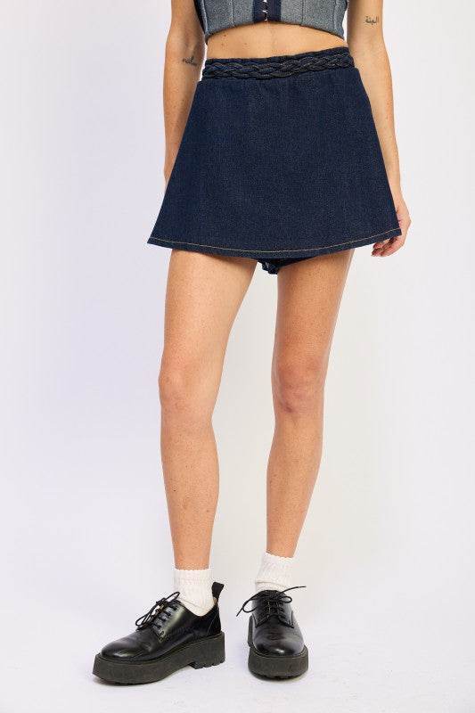 DENIM SHORTS WITH ELASTIC WAISTBAND - Stylish and Comfortable Summer Essential - Akana Style