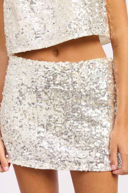 LOW WAISTED SEQUIN MINI SKIRT