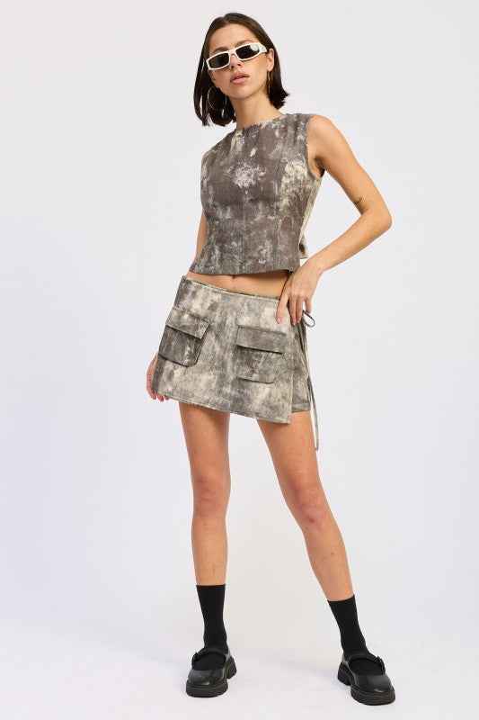 MINI LOW WAIST FRONT POCKET WRAP SKORT