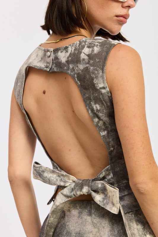 DENIM TANK TOP OPEN BACK TIE