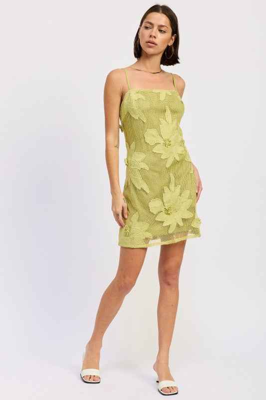 MINI FLORAL APPLIQUE DRESS