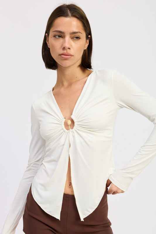 LONG SLEEVE FRONT RING RUCHED TOP