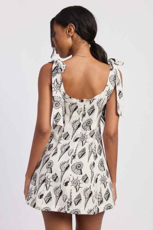 SQAURE NECK FITTED MINI DRESS WITH TIE STRAPS