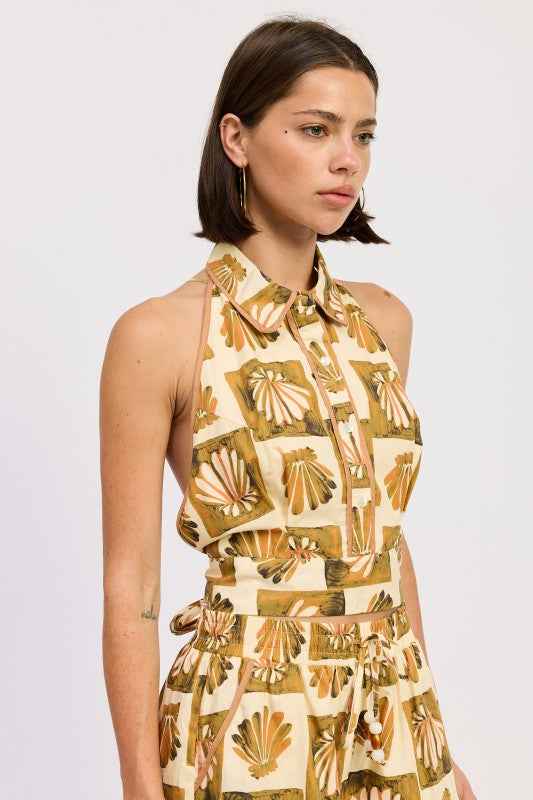 HIGH COLLARED BACKLESS HALTER TOP