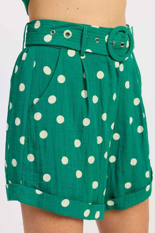 CUFFED HEM BELTED SHORTS