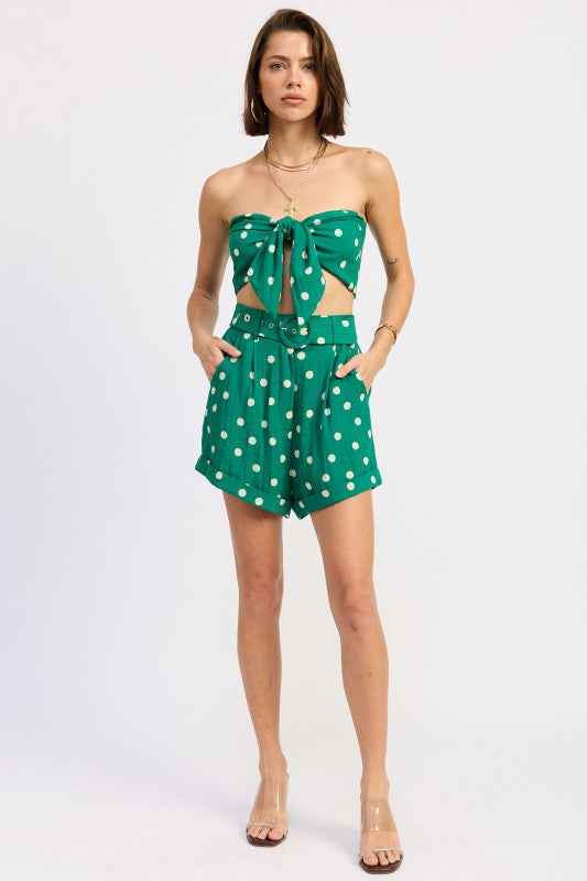 CUFFED HEM BELTED SHORTS