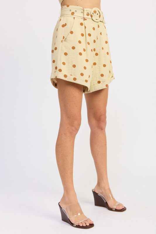 CUFFED HEM BELTED SHORTS
