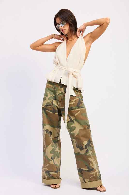 HALTER BACKLESS SCARF TOP