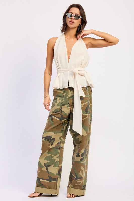 HALTER BACKLESS SCARF TOP