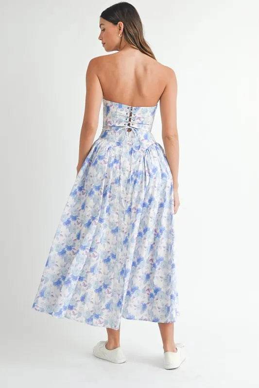 Sweetheart Neckline Floral Midi Dress for Effortless Elegance - Akana Style