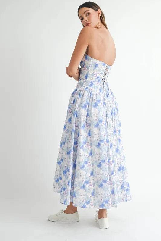 Sweetheart Neckline Floral Midi Dress for Effortless Elegance - Akana Style