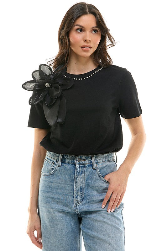 ONE SHOULDER FLOWER TEE