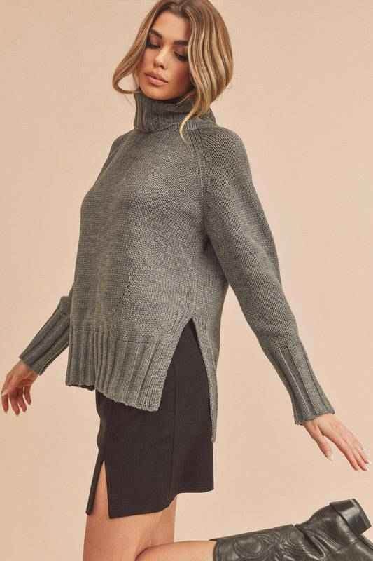 Danica Sweater - Akana Style