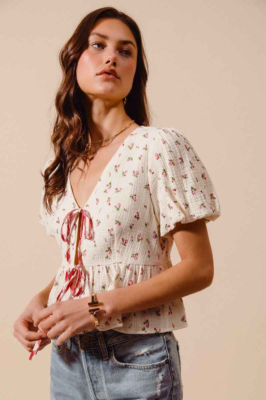 Ditsy Floral Print Gauze Tie-Front Blouse